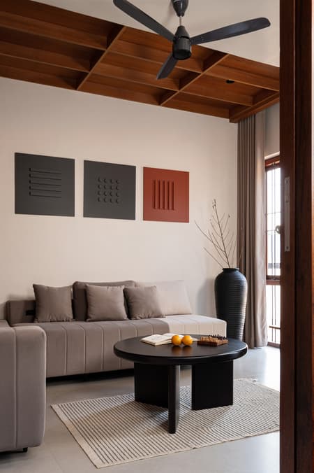 HOUSE OF LAYERS